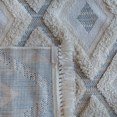 Mirna Rug – The Elegance of Geometric Patterns