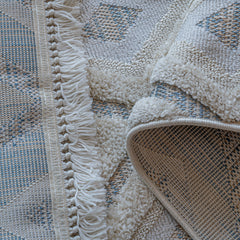Mirna Rug – The Elegance of Geometric Patterns