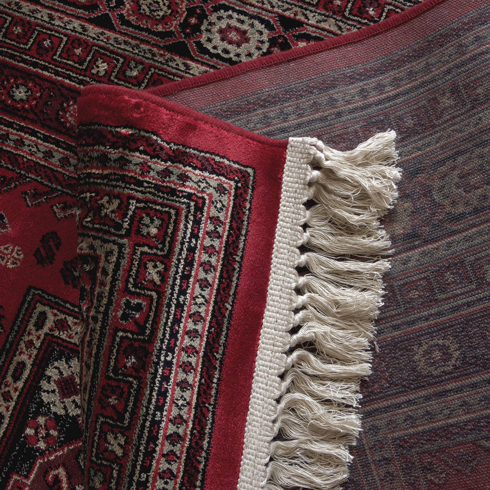 Beluchi Rug –  Traditional Oriental Geometric Patterns