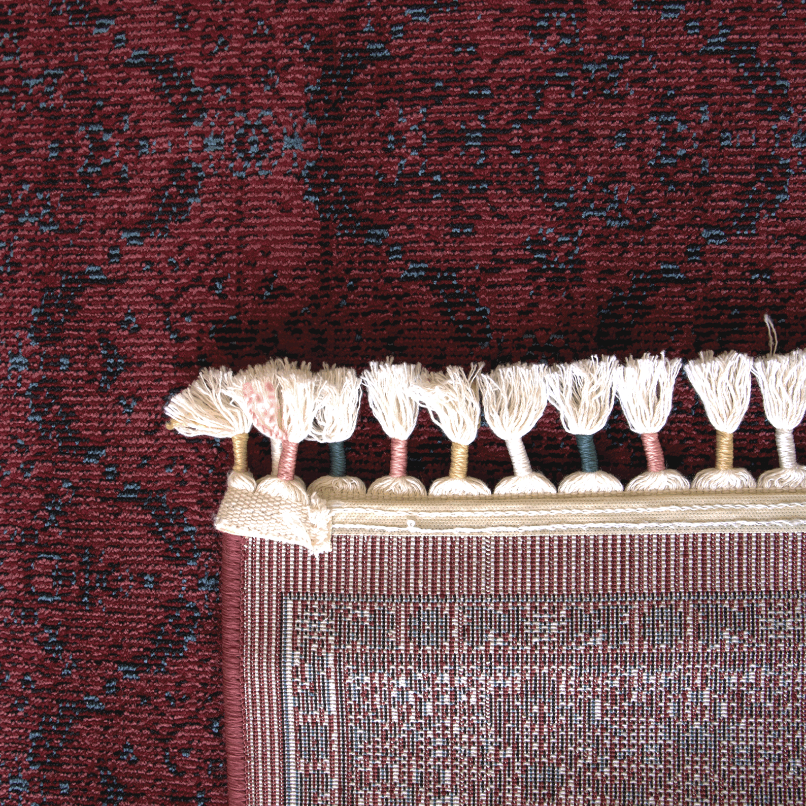 Gulzar Rug – Heritage Charm in Deep Red