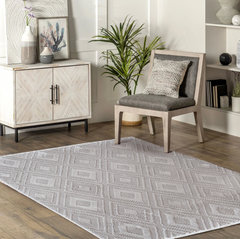 Sign Rugs with Interlocking Diamond Pattern | Platinum Carpets