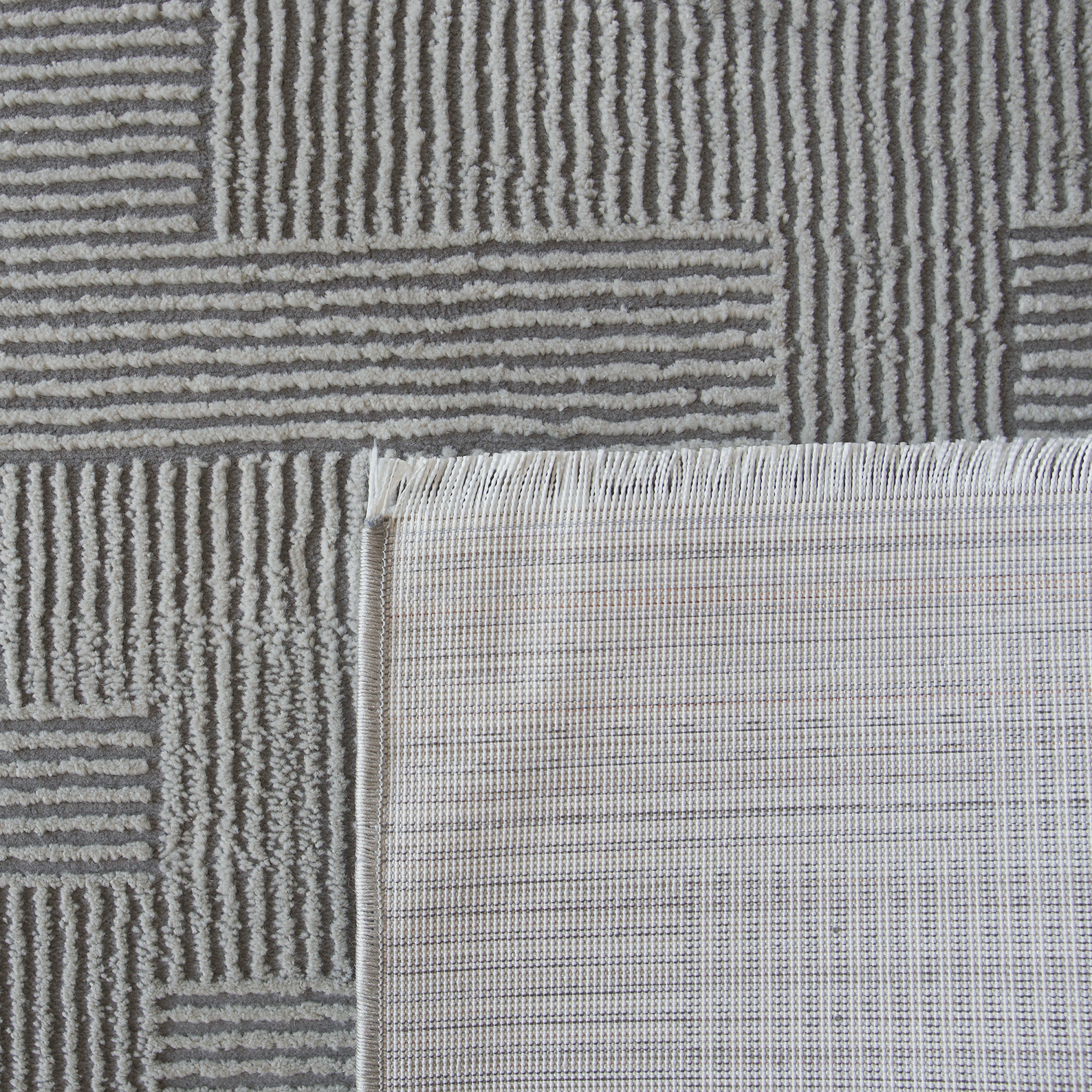 Sign Rugs - Geometric Allure